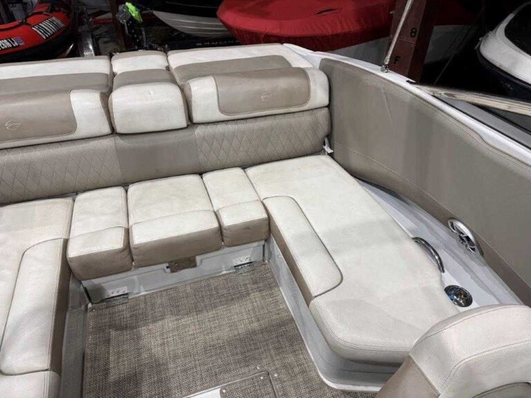 2018 Crownline 235 SS US-KIS84545A818 [photo 19]